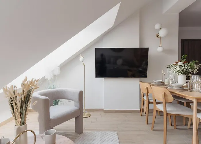 Aparthotel Muse By Staylab 4*