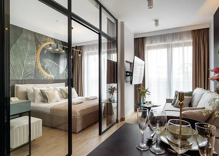 Aparthotel Muse By Staylab 4*